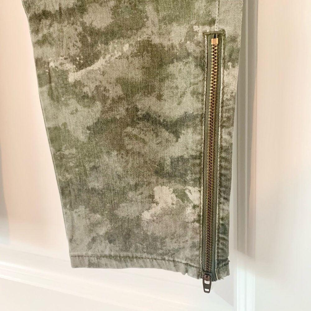 MOVING SALE | Urban Outfitters BDG Women’s Moto-Style Camo Pants, Size 32 - Picture 4 of 9